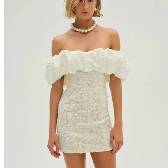 NWT FOR LOVE AND LEMONS SNOWFLAKE DAISY OFF THE SHOULDER IVORY MINI DRESS S - Picture 1 of 8